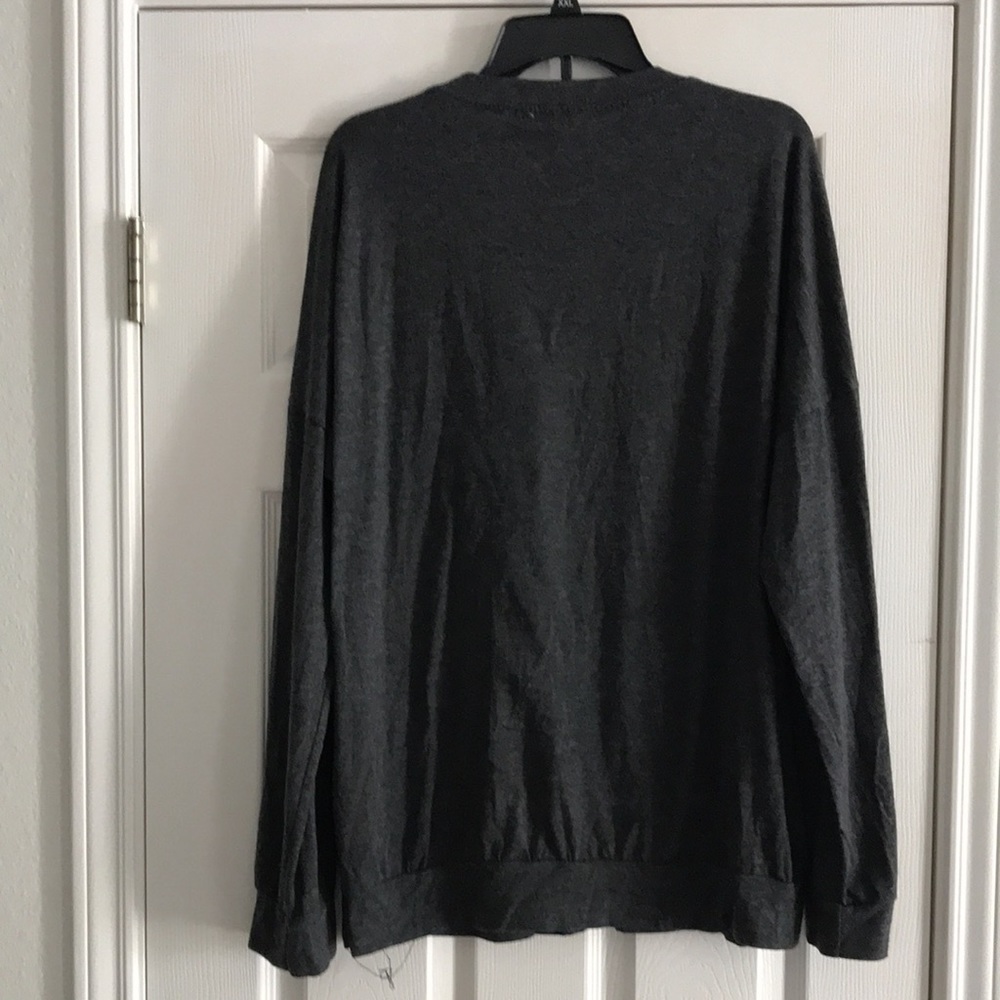 Dark gray Women’s long sleeve T-shirt. Large/ x-large - Picture 3 of 3